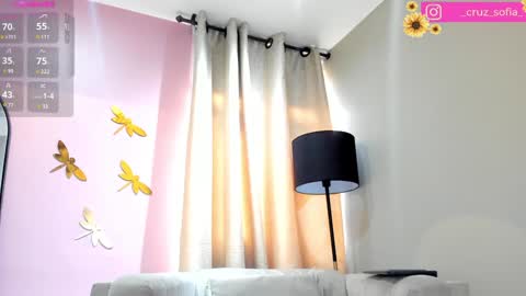 Snapshot of _sofia_cruz chatting on February 1, 4:00 pm 640 200 online show from February 1, 4:00 pm