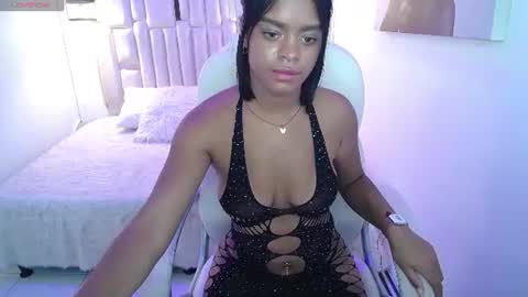 Sophie  online show from July 21, 8:09 pm