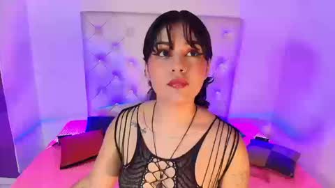 Snapshot of _sowy_venus_ chatting on September 24, 9:36 pm V E N U S online show from September 24, 9:36 pm