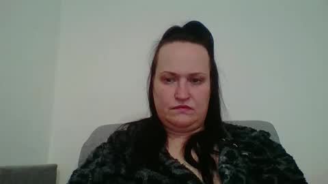Snapshot of _squirty_pussyyy_ chatting on October 17, 2:31 pm Melisa online show from October 17, 2:31 pm