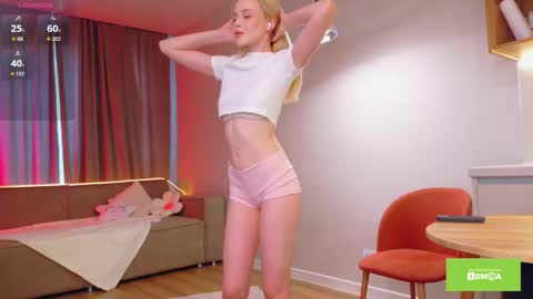 Lolla online show from November 20, 3:29 am