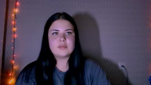 Trisha online show from November 30, 5:17 pm