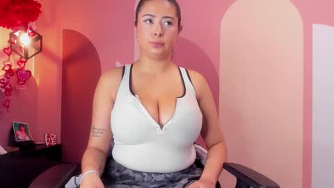 _valeryboobs_ online show from March 2, 12:45 pm