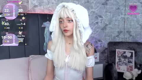 Snapshot of _valuu chatting on September 19, 2:16 pm Valuu online show from September 19, 2:16 pm