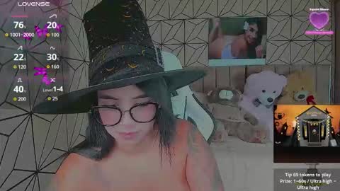 Snapshot of _vane_lopez chatting on October 17, 7:17 pm vane online show from October 17, 7:17 pm