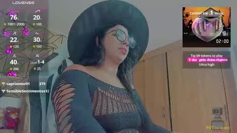Snapshot of _vane_lopez chatting on October 16, 7:16 pm vane online show from October 16, 7:16 pm