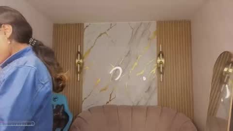  wendy  online show from November 9, 12:34 pm