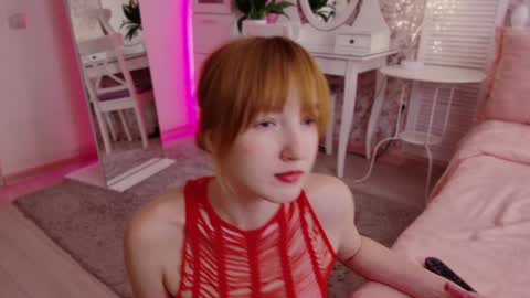Snapshot of _wendydarling_ chatting on December 19, 11:29 am Wendy online show from December 19, 11:29 am