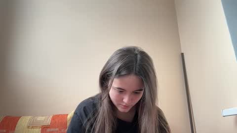 Snapshot of _whoareu_ chatting on February 24, 12:57 pm Kristina online show from February 24, 12:57 pm