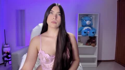 Luisa  online show from February 5, 7:33 am