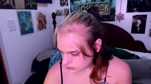 Snapshot of _xxalexx chatting on October 3, 2:49 am xxalexx online show from October 3, 2:49 am