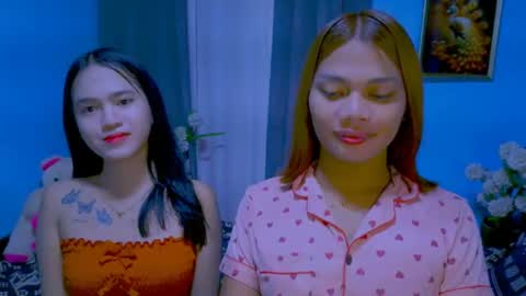 Clara online show from August 3, 11:38 am
