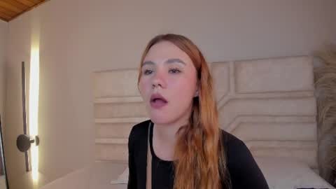 Zoe  online show from June 30, 1:10 pm