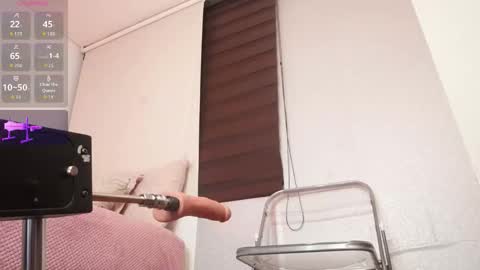 Alexandra  online show from February 8, 10:30 am