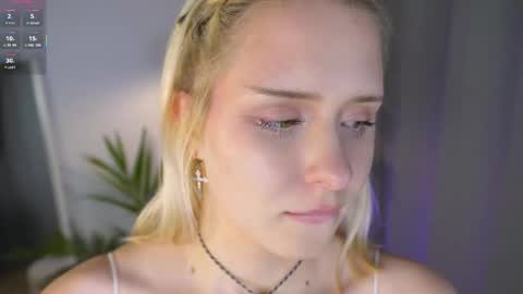 Molly online show from October 18, 3:26 pm