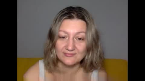 Anya online show from October 18, 8:32 pm