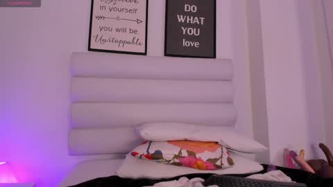 abbey_walker online show from February 27, 4:51 pm