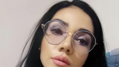 Snapshot of abbi_moon chatting on January 11, 9:47 am Martina online show from January 11, 9:47 am