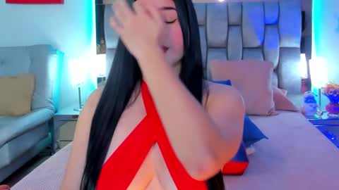 Snapshot of abby_blue01 chatting on December 3, 12:22 am abby_blue01 online show from December 3, 12:22 am