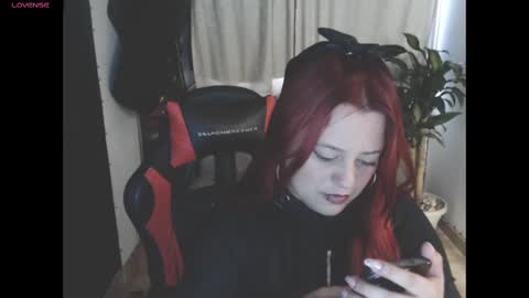 Snapshot of abby_iloveit chatting on February 12, 11:51 am abby iloveit online show from February 12, 11:51 am