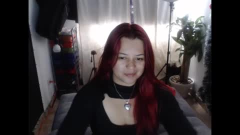 Snapshot of abby_iloveit chatting on December 5, 4:23 pm abby iloveit online show from December 5, 4:23 pm