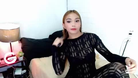 abby_luxpinay online show from October 8, 6:40 am