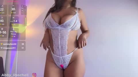 Snapshot of abby_raschell chatting on October 3, 3:33 am abby_raschell online show from October 3, 3:33 am