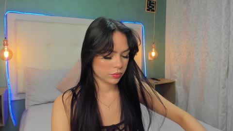 Abby Dixon  online show from January 31, 11:45 pm