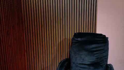 Abby Stones online show from June 25, 11:34 am