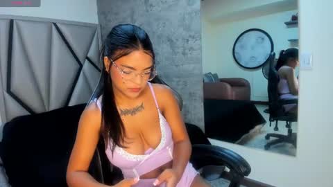 Abby  online show from July 10, 11:54 am