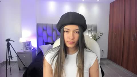  Abella Ruiz  online show from February 26, 1:22 pm