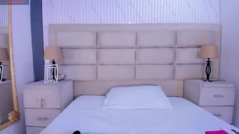 abi_sexxx1 online show from May 14, 12:33 pm
