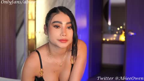 abie_owen online show from December 29, 12:20 am