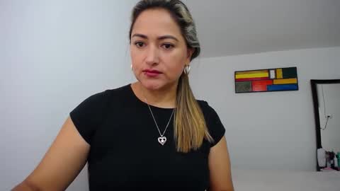 Snapshot of abie_spicy_ chatting on January 29, 12:56 pm ximena online show from January 29, 12:56 pm
