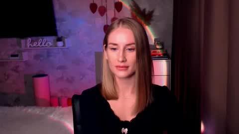 Anna online show from September 23, 6:39 pm