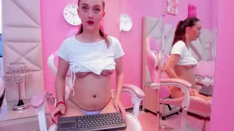 milk girl online show from November 25, 3:31 am