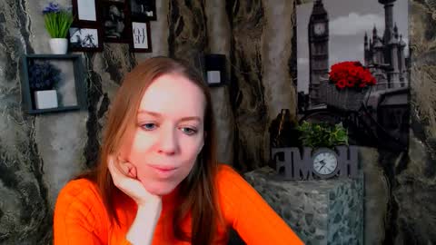 adamais_ online show from November 30, 10:08 am