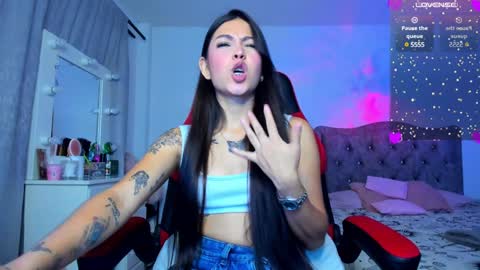 adams_mia online show from January 10, 6:38 pm