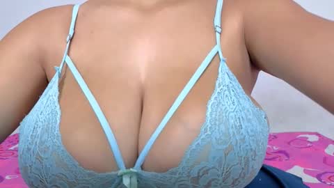 adara_cute18 online show from October 18, 2:42 pm