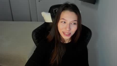 Snapshot of addavalery chatting on January 18, 11:32 am Adda online show from January 18, 11:32 am