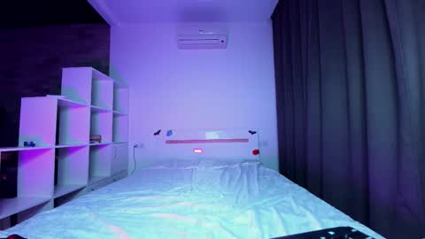 Sabi online show from October 23, 3:29 pm