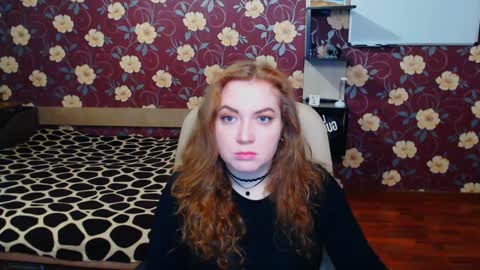 Adel online show from December 18, 4:17 pm