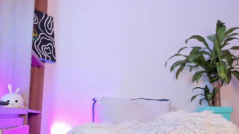 Adela Rangel START Mon to Sat from 3pm - 9pm COL time online show from June 16, 2:01 am