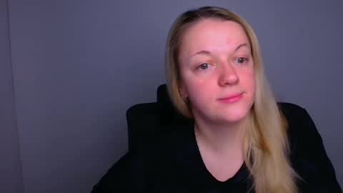 Adele online show from November 22, 12:52 pm