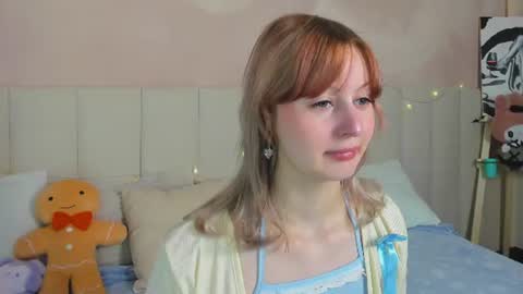 adele_silvyy online show from July 1, 1:49 am