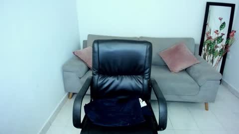 Carolina online show from September 18, 12:37 pm