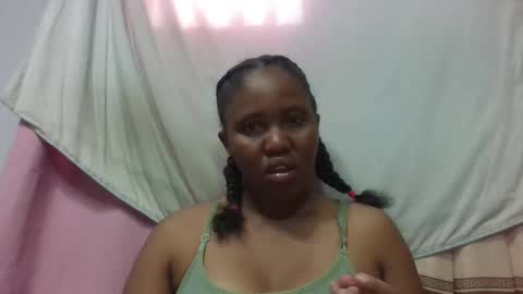 adelealy online show from January 16, 4:41 am