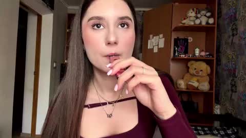 Poly online show from March 26, 12:29 pm