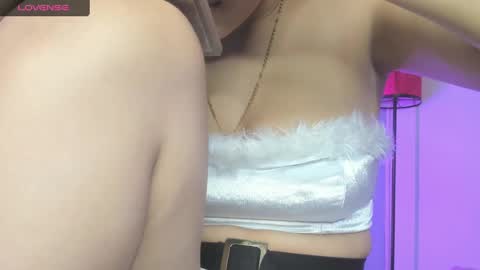 AdeleFoxx online show from December 7, 12:35 pm