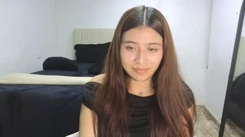 adellein foxx online show from October 21, 2:59 am